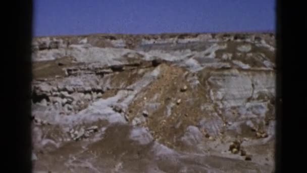 观察的岩石山丘的视图 — 图库视频影像