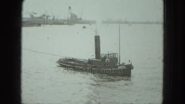 Ship in the sea in Venice — Stock Video