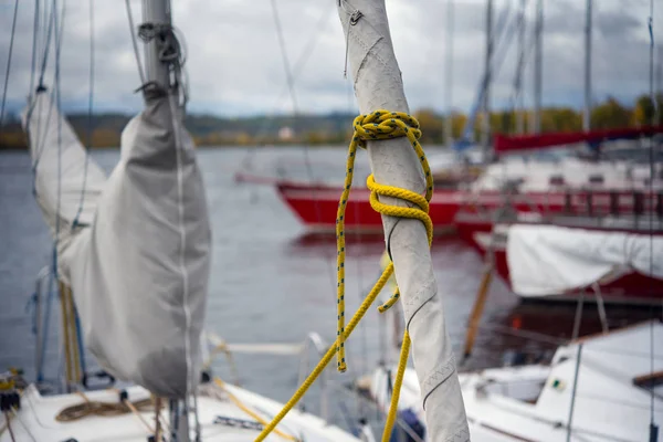 Rigging Wound Sail Staysail Moored Yacht Shore — Stock Photo, Image