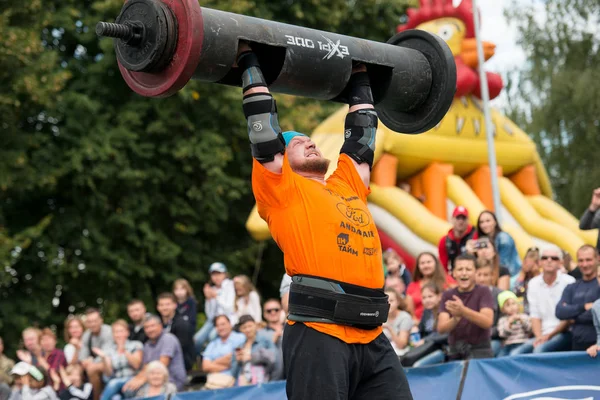 Discorso Strongmen Giorno Del Compleanno Del Villaggio Nel Villaggio Piski — Foto Stock