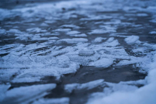 Παγωμένες λίμνες. Αφηρημένο φόντο υφή πάγου — Φωτογραφία Αρχείου
