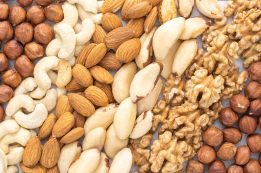 Masada farklı fındıklar var..