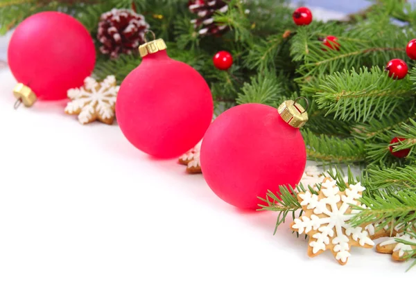 Composição de Ano Novo com bolas vermelhas — Fotografia de Stock