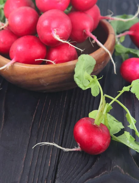 Red fresh radish on wooden table — Stock Photo, Image