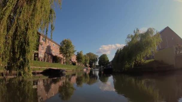 Schöne Aussicht Auf Den Kanal Sonniger Tag — Stockvideo