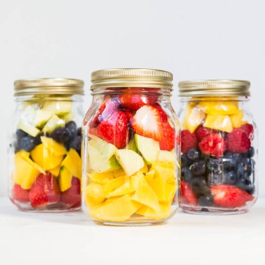 Meyve ve Berry salata kavanoz