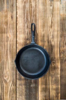 Yeni dökme demir tavalar 