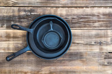 Yeni dökme demir tavalar 