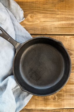 Yeni dökme demir tavalar 