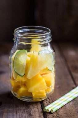 Ev yapımı taze yaz sulu