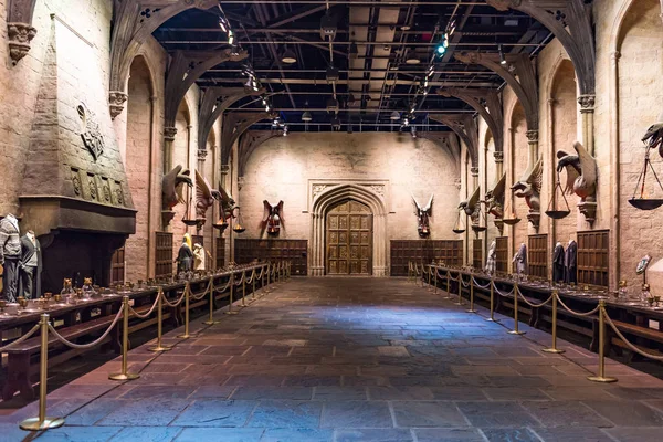 O conjunto do Grande Salão como Hogwarts, LEAVESDEN, Reino Unido — Fotografia de Stock