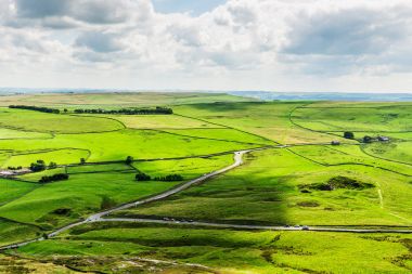 Castleton ve Peak District Natio Edale yakınlarındaki Mam Tor tepe