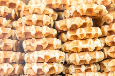 Bol Belçika Wafles ile Noel Gıda Pazarı