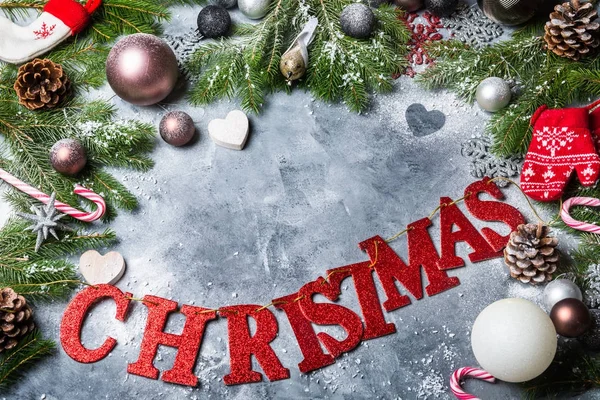 Noel Noel ağaç dalları ve diğer Festival D yapılmış çerçeve