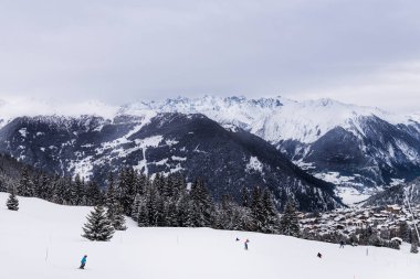 İsviçre Alpleri, Verbier, İsviçre vadisinde kış görünümü