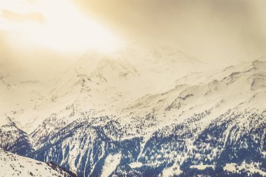 Vadisi İsviçre Alpleri, Verbier, Switzerland.Toned görüntü üzerinde güzel manzara