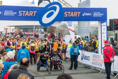  Manchester, İngiltere'de büyük Manchester maraton