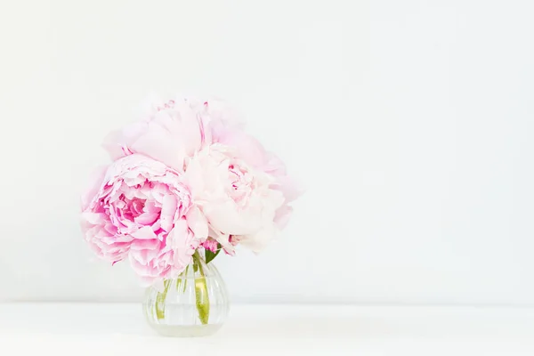 Fresh Bunch Pink Peonies Little Vase Light Background Card Concept — Stock Photo, Image