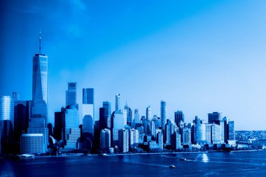 New York City silueti ve Jersey City 'den Manhattan şehir merkezi