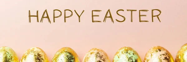 Uova di Pasqua screziate dorate naturali — Foto Stock