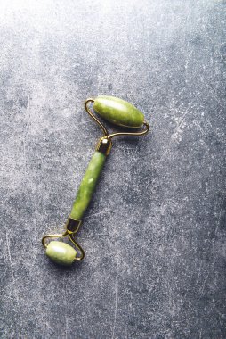 Yeşim yüz silindiri