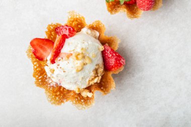 Vanilyalı dondurma.