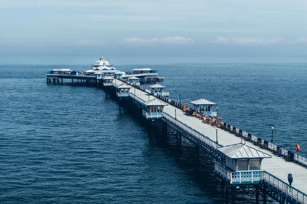 Llandudno Tengeri Front Észak-Walesben, Egyesült Királyság — Stock Fotó