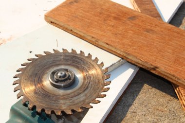 değirmeni ahşap atölyesinde