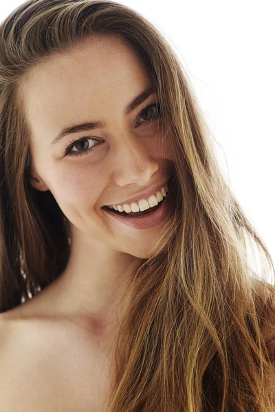 Beautiful smiling brunette woman — Stock Photo, Image
