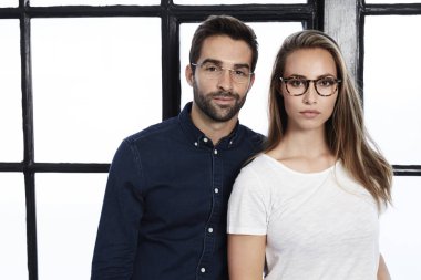 Güzel çift gözlük