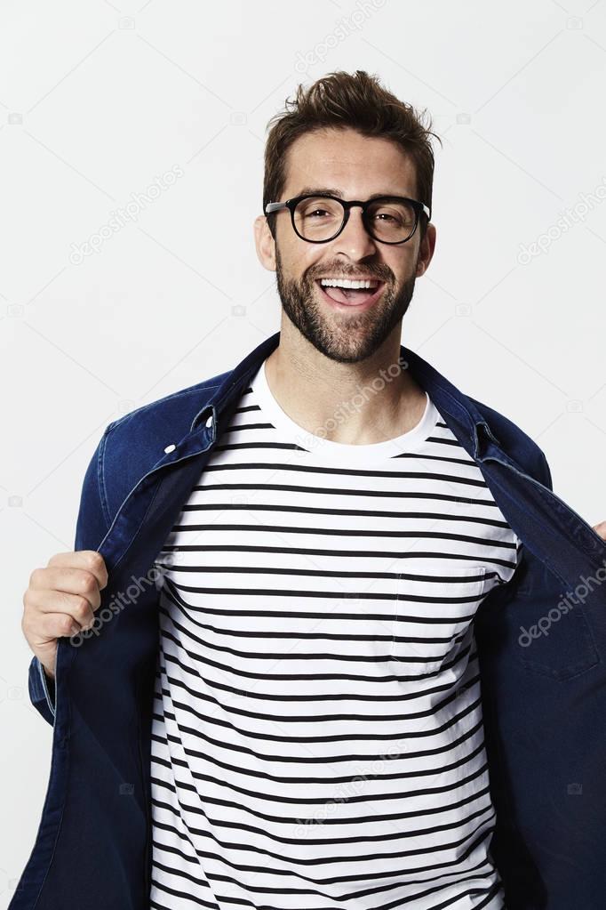Man showing striped t-shirt