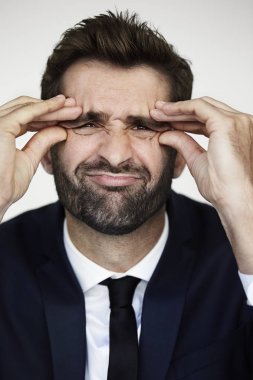 Sakallı işadamı yapması 