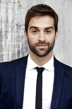 gömlek ve kravat adam 