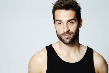 Yakışıklı çocuk yeleği