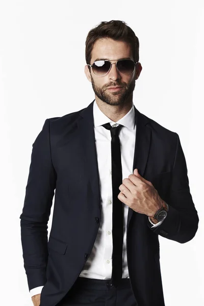 Smiling businessman in sunglasses — Stock Photo, Image