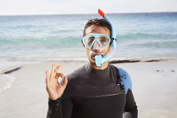 スキューバ ダイビング マスクの男 — ストック写真