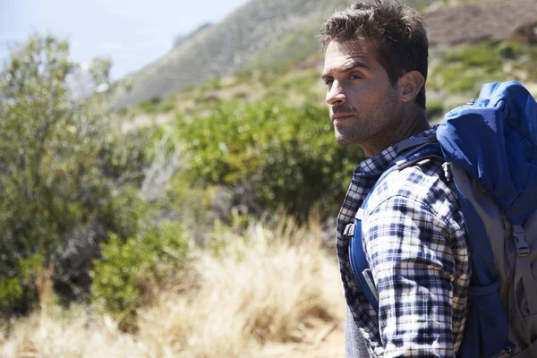 Sırt çantası ile yakışıklı fiyatı 