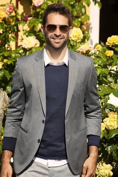 Gerçekten yakışıklı dostum