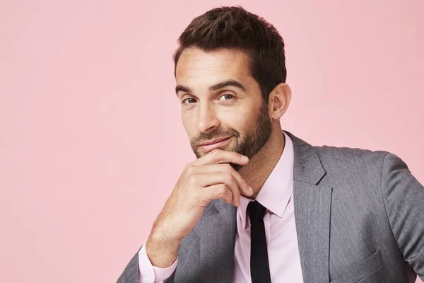 Handsome young man in business suit — Stock Photo, Image