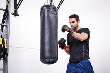 Adam boks boks torbası