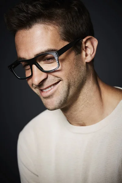 Boldog srác, mosolyogva szemüveg — Stock Fotó