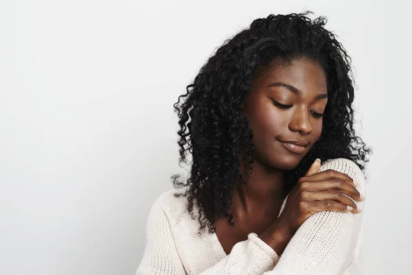 Young African Woman Sweater Looking — Stock Photo, Image