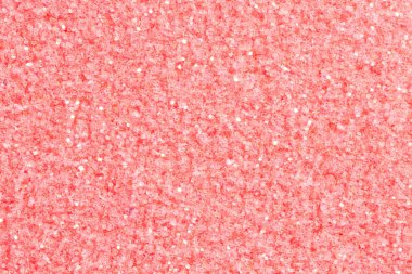 Açık pembe renkli parlama ile.
