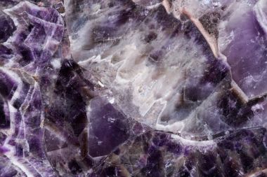 Şık mor renkte değerli Ametist doku.