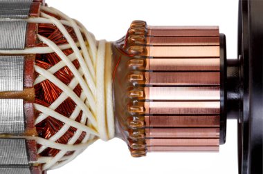 Elektrikli motor pervanesi beyaz arkaplanı izole etti. Parçalar.