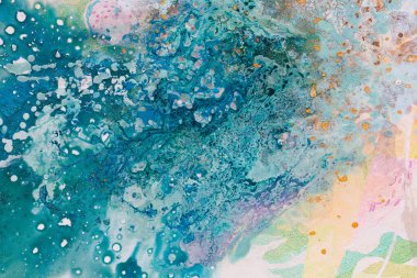 Proje çalışması için ideal ses tonunuzda yeni bir karşıtlık.