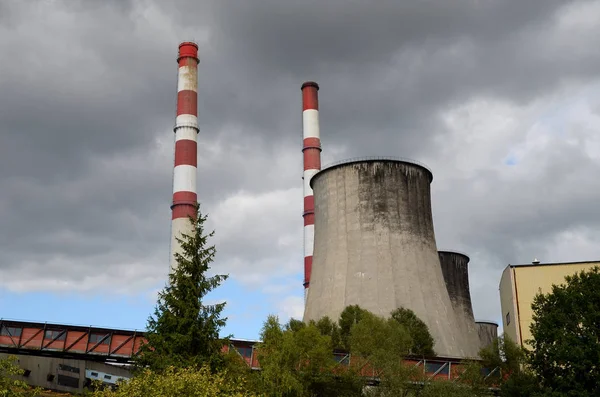 Central eléctrica (Lagisza en Polonia ) — Foto de Stock