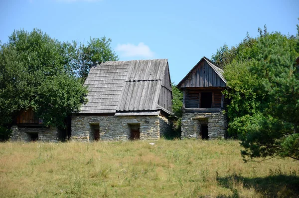 Casa Campo Velha Nas Montanhas Polônia — Fotografia de Stock