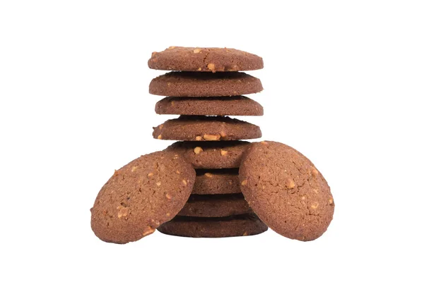 Cioccolato anacardi burro biscotti stack isolato su schiena bianca — Foto Stock