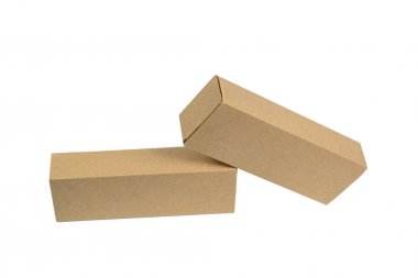 İki uzun öğeler için kahverengi karton kutu paket. Mockup, izole